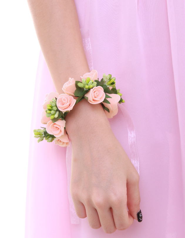 Rochelle Bridesmaid Corsage in Peach Pink